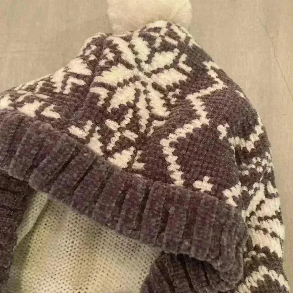 Dog Sweater NWT Chenille Hoodie Fair Isle Sweater size Large - Picture 4 of 9